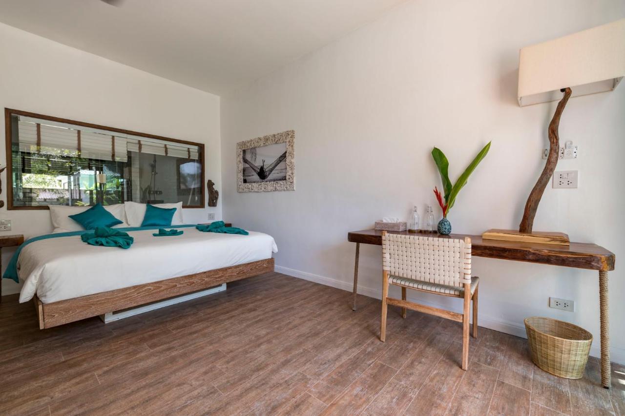 By The Sea Koh Mak Boutique Guesthouse Bagian luar foto